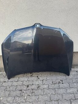 Přední kapota Škoda Octavia 3 před facelift