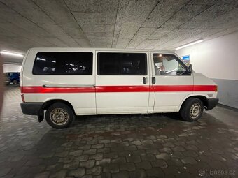 VW Transporter T4 2.4 DI 78kW 1999 na díly/motor+převodovka