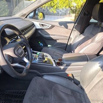 Audi Q7 Sline