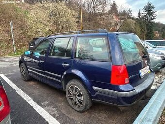 BEZ KOROZE,Volkswagen Golf Variant,1.6,2001,184 000 km,klima
