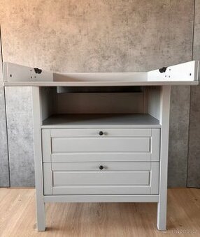 Přebalovací pult/komoda Sundvik Ikea