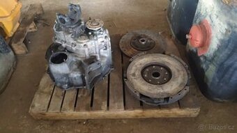 Pohon hydraulického zařízení z Tatra 815 MIX