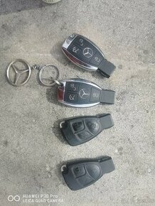 Mercedes-Benz/klíče/Spínačky(EZS)/Zámky Volantu(ELV)