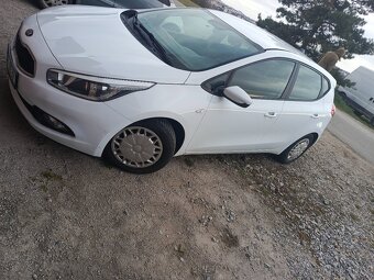 Kia Cee'd, 1,6 benzín, 99kW, najeto 139 tisíc, STK do 8/202