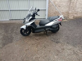 Kymco Downtown 125i Cz doklady v ceně