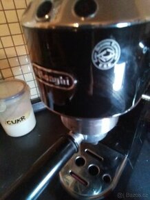 Kávovar DeLonghi