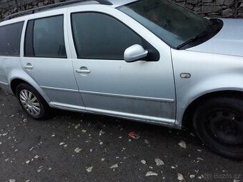 Prodám dily Volkswagen Bora 1.6 benzín