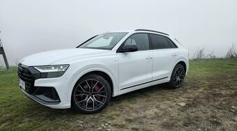 Audi Q8 55TFSi, 3xS-line, Plná výbava