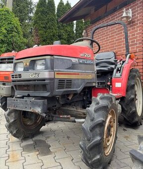 Japonský malotraktor Mitsubishi MT201, traktor 4x4