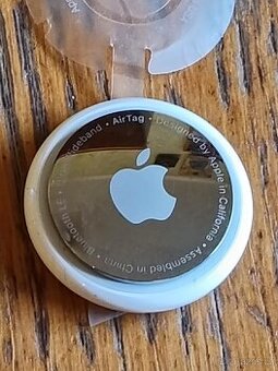 Apple AirTag – originál, super stav
