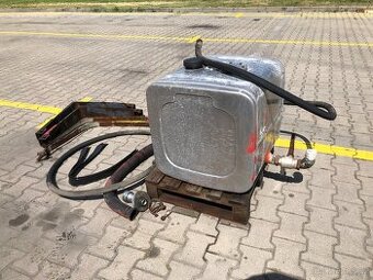 Hydraulická nádrž AFHYMAT s komponenty