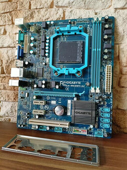 Deska GIGABYTE M68MT-S2, socket AM3+, podpora AMD FX