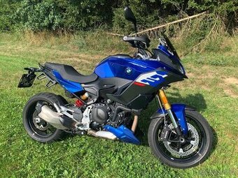 BMW F 900XR