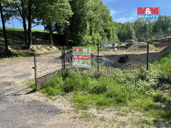 Prodej pozemku k bydlení, 428 m², Veliš - 1