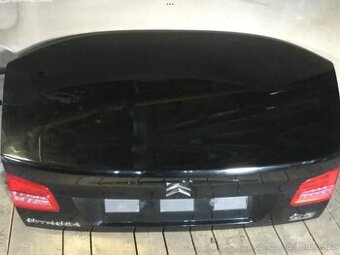 Citroen C5 sedan - kufr. Dvere. Model 2010