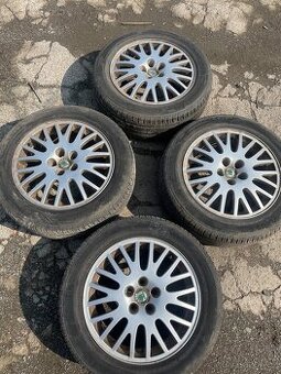 Alu kola R16 na Škoda Octavia 1 i s pneu 205/55 R16