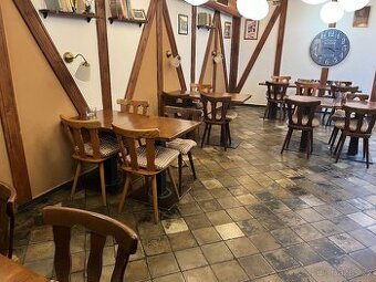 Prodam 50 ks kvalitnich dřevěných židlí