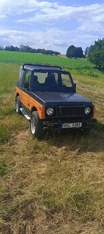 Suzuki Samurai