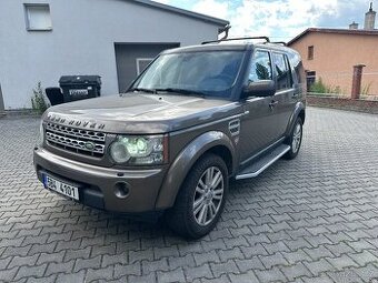 Land Rover Discovery 4 HSE - kompletní servisní historie