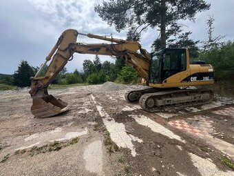 Pásové rýpadlo CAT 319C