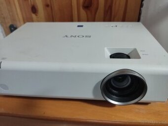 Projektor Sony VPL-EX 276 + plátno Nobo 240x181