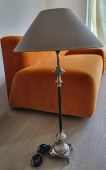 Prodám s VELKOU SLEVOU francouzskou lampu koupenou v Paříži