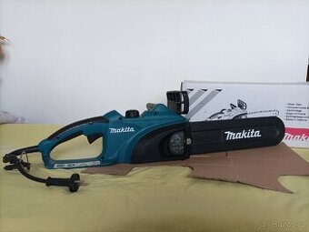 Elektrická řetězová pila Makita UC3020A