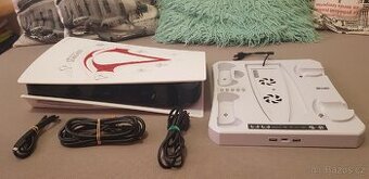 PS5 s mechanikou, 5 her, chladící stojan nabíjecí, top stav