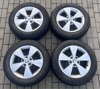 Octavia - 16" Velorum + zimní 205/60 Bridgestone
