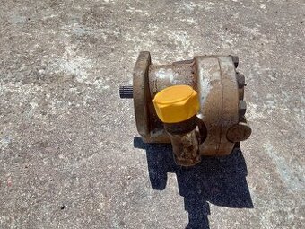 Prodám olejové čerpadlo