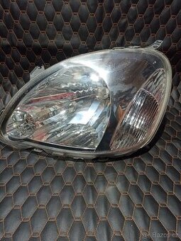 Levé přední světlo OEM Toyota Yaris I