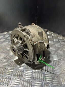 //Vodou chlazený Alternátor Mercedes 2.2/2.7CDI//