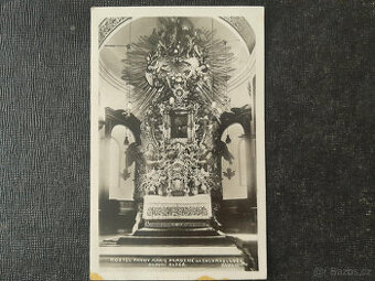 Luže - Chlum - kostel Panny Marie Pomocné - hlavní oltář