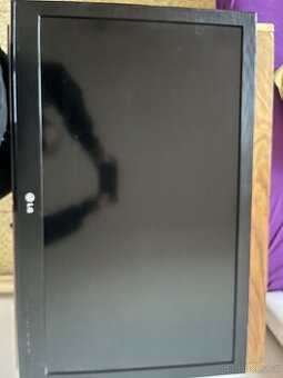 Spolehlivá Full HD LED televize LG 32LV375S (32 palců)