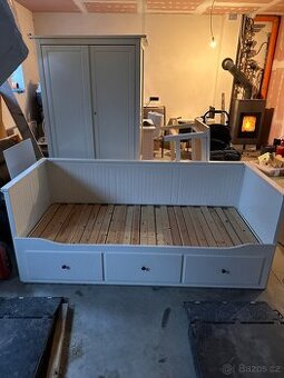 Postel Ikea Hemnes