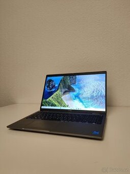 Dell Latitude 5520 i3-1125G4 | 8 GB RAM | 256 GB SSD | 15.6