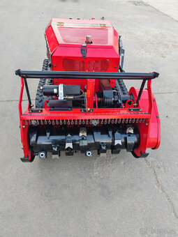RC lesni fréza zaběr 80cm ,pásový podvozek diesel