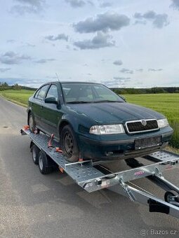 Škoda Octavia 1. 1.6 MPI díly.