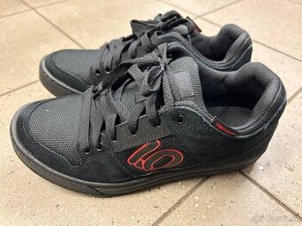 Nové boty na kolo adidas freerider