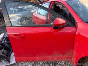 Přední dveře LF3K-8T8T Škoda Octavia 3