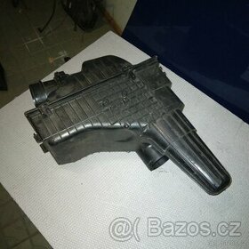 Box vzduchového filtru na Peugeot 807 2.2 HDI/JTD