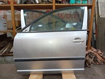 Dveře, víko, boční čalounění,zrcátka,  Škoda Superb 1