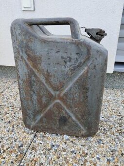 Kanystr Wehrmacht 1938 - znaceno HERR prvni model