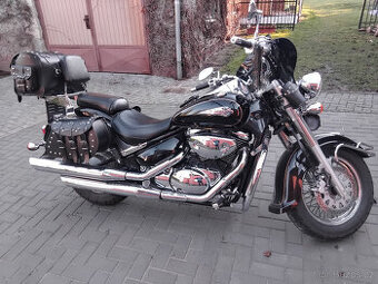 Suzuki Intruder 800 Volusia