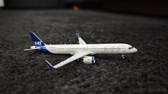Kovový model letadla SAS Airlines - 1