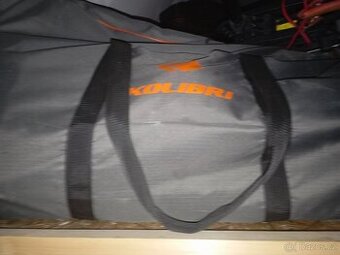 Rybářský člun s el motorem