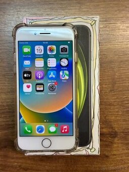 iPhone 8, 256 GB, nová baterie, pěkný stav