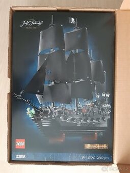 Predám LEGO Icons 10365 Pirátska loď kapitána Jacka Sparrowa