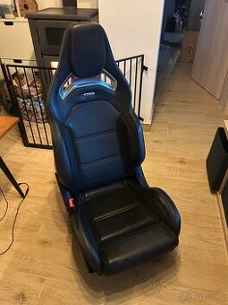 Sedačka Mercedes Benz C63 AMG