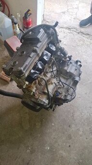 Honda cbr 900rr motpr sc33